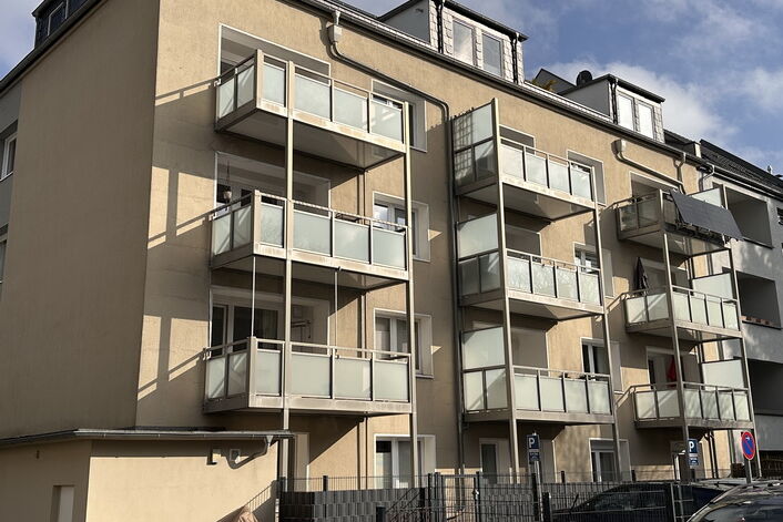 Kapitalanlage Objekt in Essen Holsterhausen Mehrfamilienhasu voll vermietet in Schlagdistanz zum Universitätsklinikum